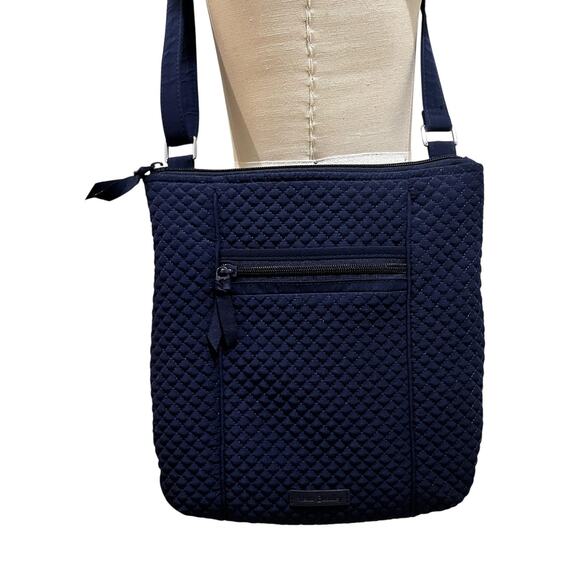 Vera Bradley Crossbody Bag Womens Medium Navy Quilted Microfiber Floral Lining - Picture 2 of 9